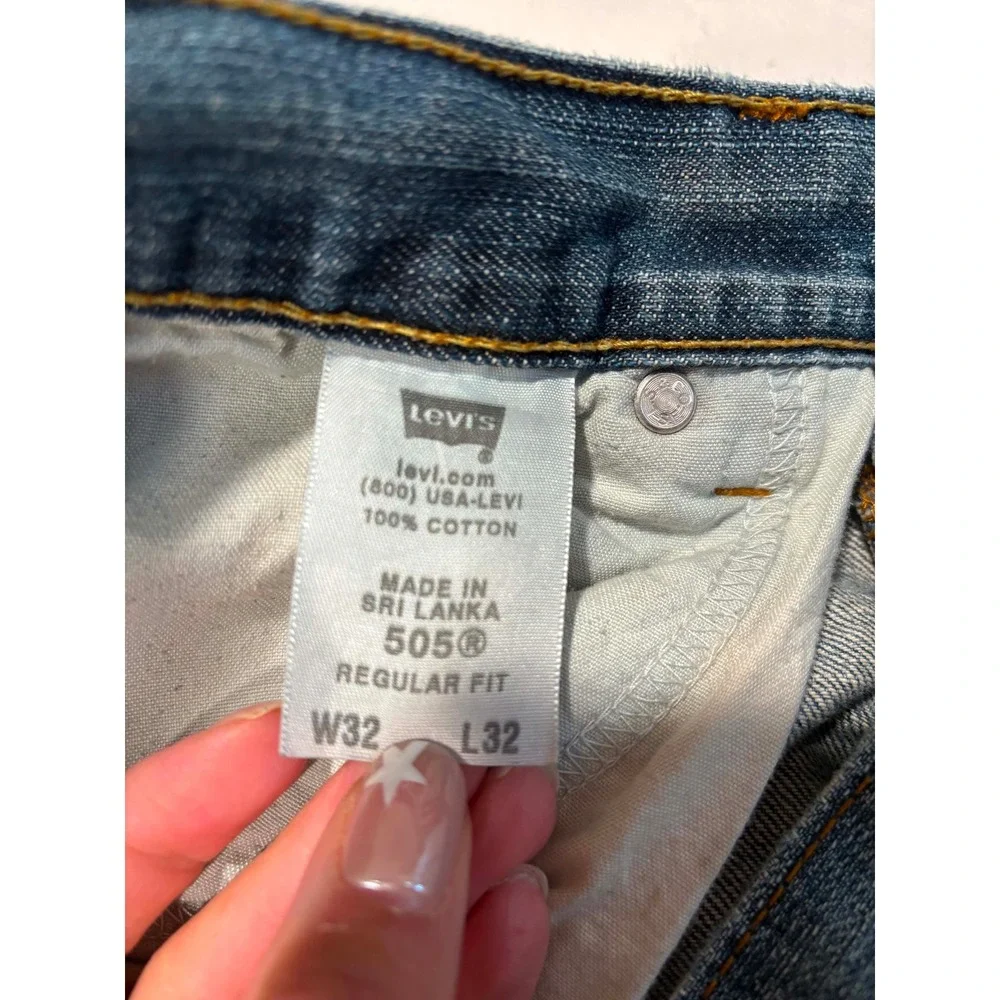 Levis 505 Regular Fit Jeans Mens W32 L32 Medium Wash Distressed Straight Leg